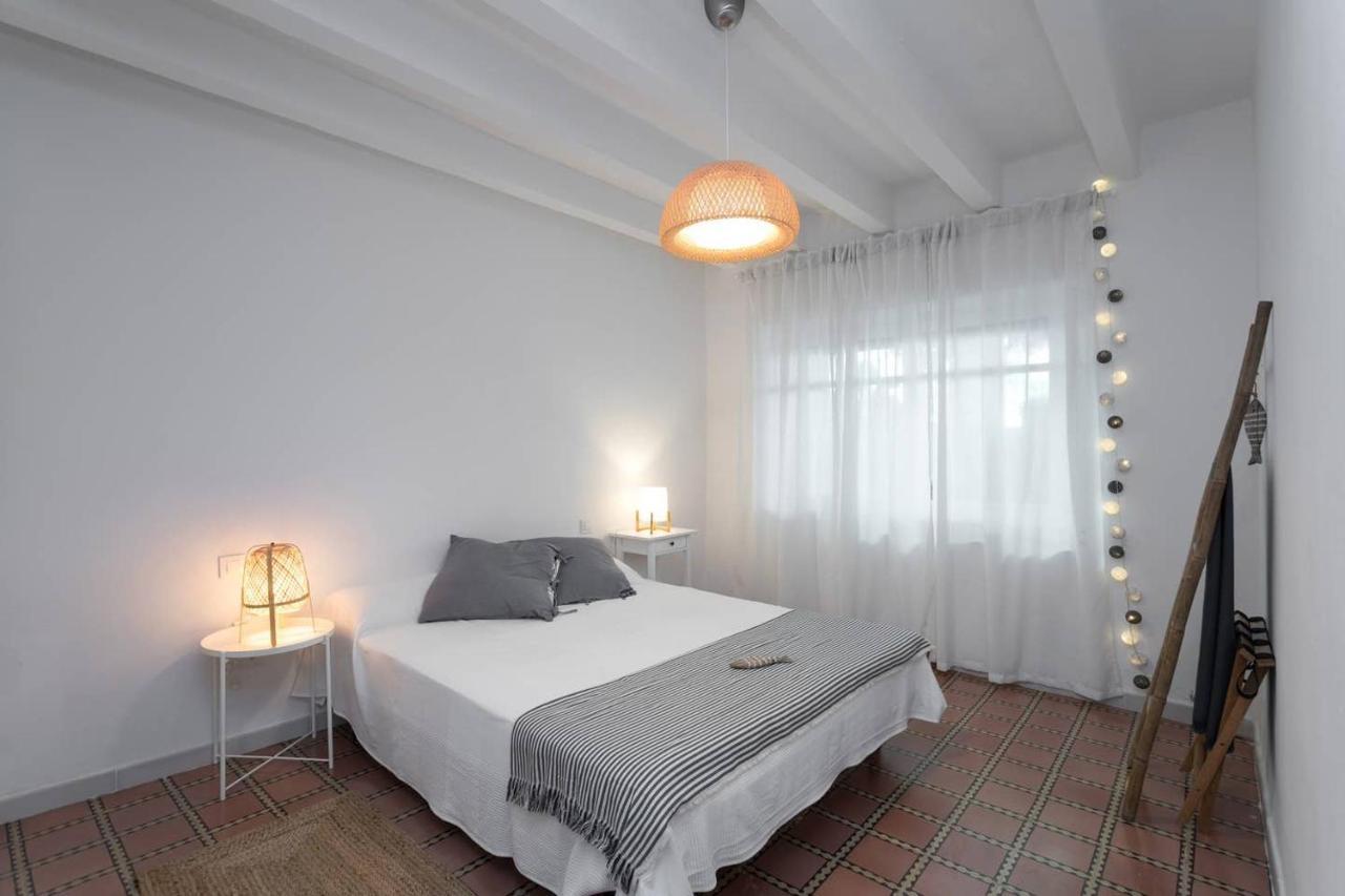 Can Terrats Blanes Luaran gambar